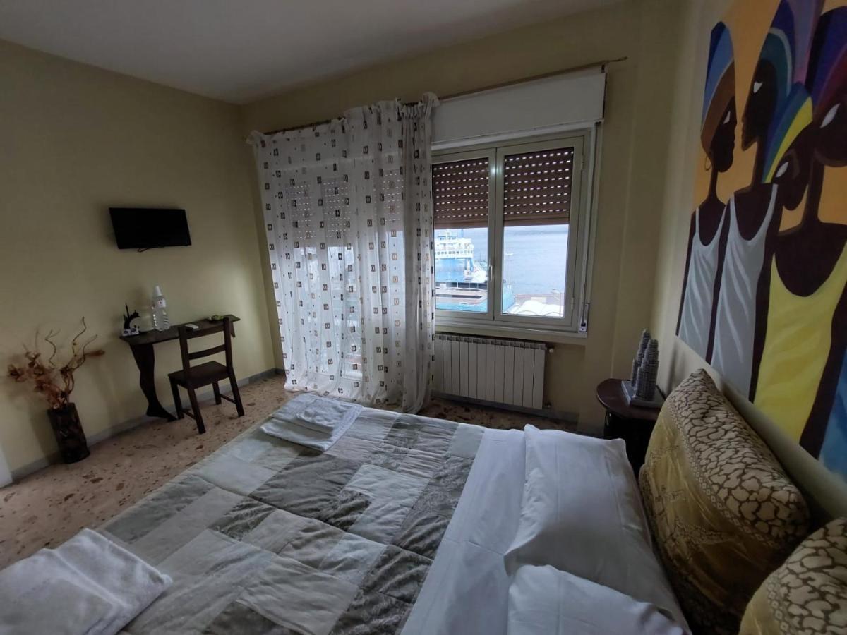 B&B Il Mappamondo Messina Eksteriør billede